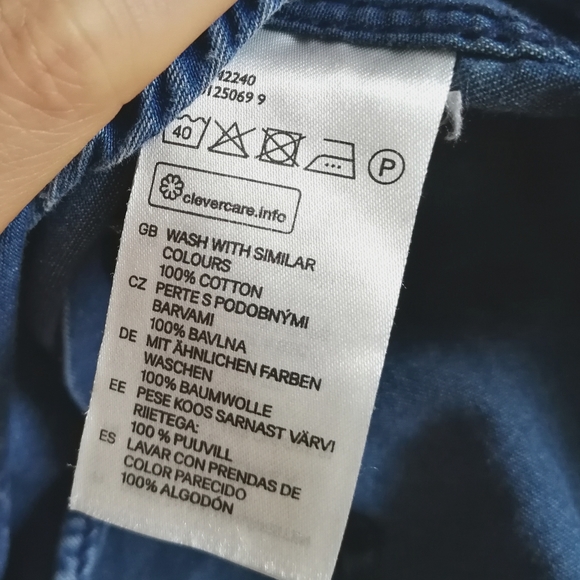 💛[3/$15] H&M Denim Button Up Shirt - Picture 5 of 7